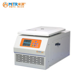 Table Top 5500 rpm Centrifuge Didinginkan Bank Darah